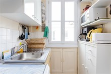 Large apartment for long term stays or short term stays near public transportation Paris 15th