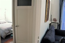 short term rental furnished apartment for 4 on Place de Mexico Paris 16th