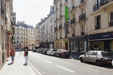 Weekly rentals of luxury flat for 2 people at Saint-Georges Paris 9th