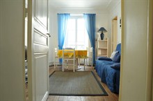 seasonal rental apartment sleeps 4 near Denfert Rochereau Paris 14th district