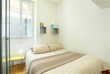 Paris Vacation in 2 bedroom apartment rental for business or personal stays near Père Lachaise, 20th arrondissement