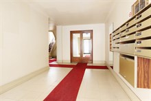 Short-term rental of an apartment for 4 on rue de Siam Paris 16th