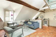 Modern short term apartment rental for family of 3 sleeps 2 adults and 1 child, short term rental in Paris 17th arrondissement