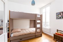 Short term duplex apartment rental near Butte-aux-Cailles village, 2 bedrooms, sleeps 2, 4 or 6, Paris 13th rue de Tolbiac