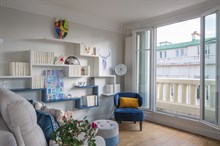 Monthly furnished rental one bedroom for two with terrace facing "Exelmans Auteil" Paris sixteenth district