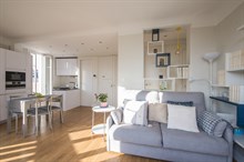 Monthly furnished rental one bedroom for two with terrace facing "Exelmans Auteil" Paris sixteenth district