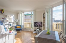 Monthly furnished rental one bedroom for two with terrace facing "Exelmans Auteil" Paris sixteenth district