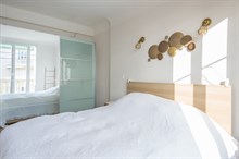 Monthly furnished rental one bedroom for two with terrace facing "Exelmans Auteil" Paris sixteenth district