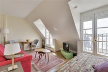 Large studio with balcony for two in République Paris eleventh district / 11th arrondissement