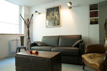 Short term rental duplex for 8 people center of Marais Paris 3rd district