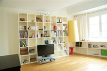 Trendy accommodation for 4 in short-term rental duplex, rue de la Petite Truanderie, Paris 1st