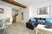 Seasonal rental studio for 4 guests 323 sq ft rue Saint Jacques 5th district