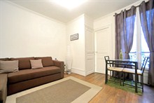 Rent a furnished apartment for 2 avenue de Clichy Paris XVII