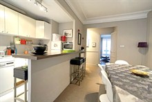 weekend rental near Porte de Versailles for 4 guests 700 sq ft rue Montbrun 14th district Paris