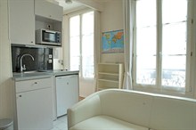 Furnished apartment to rent for the week 291 sq ft on rue Poncelet Paris 17th district