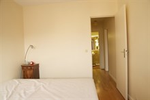 Very large 2-room flat w/ balcony, perfect for family or business stay, rue Lecourbe Paris 15th