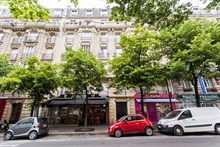 modern rental apartment for 4 guests 377 sq ft vouillé Paris 15th