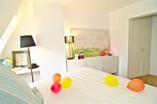 monthly rental apartment 1 bedroom 550 sq ft avenue des ternes paris XVII