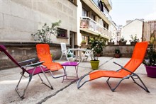 elegant 1 bedroom apartment with terrace to rent for the week for 2 to 4 guests, rue de Montreuil, paris xi