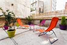 seasonal rental apartment with terrace for 2 or 4 guests, F2, near bastille paris xi