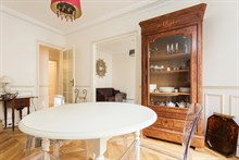 For rent: furnished apartment w/ double bedroom comfortably sleeps 4 in Convention Paris 15th