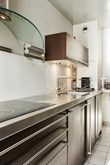 Luxurious furnished rental with 2 bedrooms and terrace for 6 guests in Boulogne 16th district of Paris