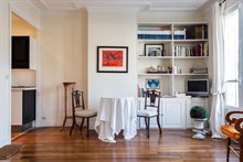 Modern, furnished vacation rental for short-term stays, sleeps 2 at Oberkampf, Paris 2nd