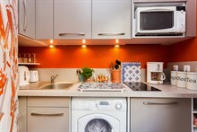Turn-key studio apartment for 2 to 3 guests at Motte Picquet Grenelle, Paris 15th, rent short-term