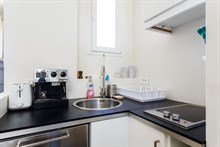 Turn-key apartment for long-term stays in France, extra privacy with 1 bedroom, wifi and TV, Paris 15th