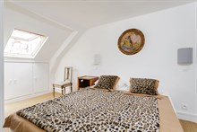 Romantic honeymoon apartment rental near famous Luxembourg Gardens, Paris 6th