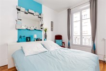 Long vacation stays for 2 guests in furnished apartment near Père Lachaise, Paris 20t