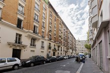 Short term 2 room apartment rental for 2 near Père Lachaise and Bagnolet, Paris 20th district