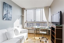 Luxurious Studio apartment for 1 or 2 guests short-term rent in Paris 15th, near Eiffel Tower