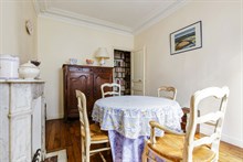 Turn-key apartment for long-term stays in France, extra privacy with 1 bedroom, wifi and TV, Paris 15th