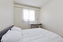 Short sabbaticals, furnished apartment rental in 2 bedrooms Paris apartment in Paris 16th district