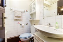 Location meublée de courte durée d'un studio confortable à Montparnasse Paris 15ème arrondissement