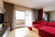 A louer à la semaine appartement de standing de 4 pièces avec 2 chambres et terrasse à Chemin Vert entre Bastille et le Marais Paris 11ème