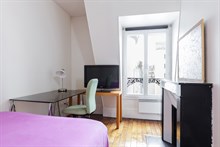 Location meublée de courte durée d'un F2 agréable pour 2 ou 4 dans le quartier de Reuilly Diderot Gare de Lyon Paris 12ème