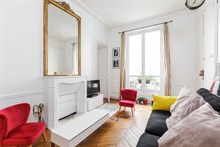 A louer en courte durée à la semaine splendide appartement de 2 pièces Paris 7ème