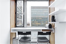 Location meublée de courte durée d'un F2 confortable pour 2 ou 4 personnes en étage élevé à Gaîté Montparnasse Paris 14ème