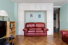 Location meublée d'un appartement de 3 pièces en courte durée avec 2 chambres pour 5 à Montparnasse Paris 14ème