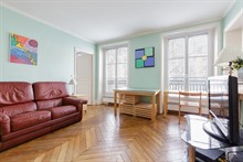 Location meublée de courte durée d'un appartement confortable pour 5 avec 2 chambres à Montparnasse Paris 14ème arrondissement