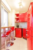 A louer en courte durée au mois bel appartement de 2 pièces pour 2 ou 4 rue de Ponthieu dans le Triangle d'Or Paris 8ème