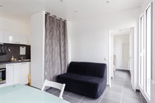 Location meublée à la semaine d'un appartement confortable pour 2 ou 4 personnes avec balcon filant aux Gobelins Paris 13ème arrondissement