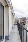 Location meublée confortable d'un appartement de 2 pièces pour 2 ou 4 personnes avec balcon filant aux Gobelins Paris 13ème