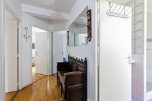 A louer en courte durée à la semaine bel appartement de 3 pièces avec 2 chambres optimisé pour 4 à Plaisance Paris 14ème