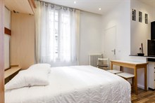 Studio pour 2 personnes refait à neuf et confortable à louer en courte durée à Jules Joffrin Clignancourt Paris 18ème arrondissement