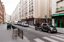 Studio meublé à louer en courte durée au mois pour 1 ou 2 personnes à Jules Joffrin Clignancourt Paris 18ème