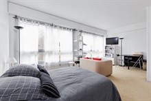 Location meublée à la semaine d'un studio confortable pour 2 personnes à Cambronne Paris 15ème arrondissement