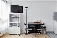 Studio moderne à louer en courte durée au mois pour 2 personnes à Cambronne Paris 15ème arrondissement